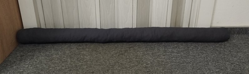Protiprůvaňák - tmavě šedý 90 cm