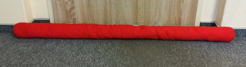 Protiprůvaňák - červený 110 cm