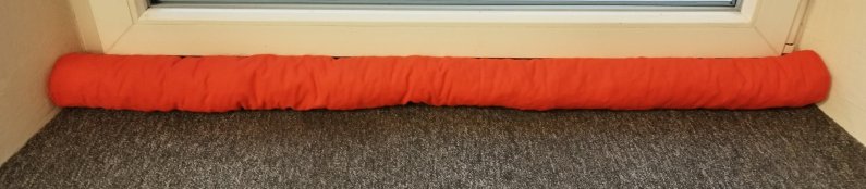 Protiprůvaňák - oranžový 100 cm