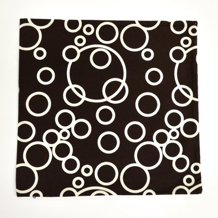 Povlak na polštářek bílé kruhy - 40 x 40 cm
