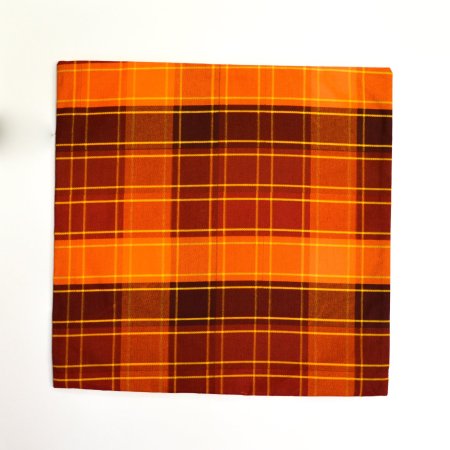 Povlak na polštářek oranžovočervená kostka - 34x34 cm